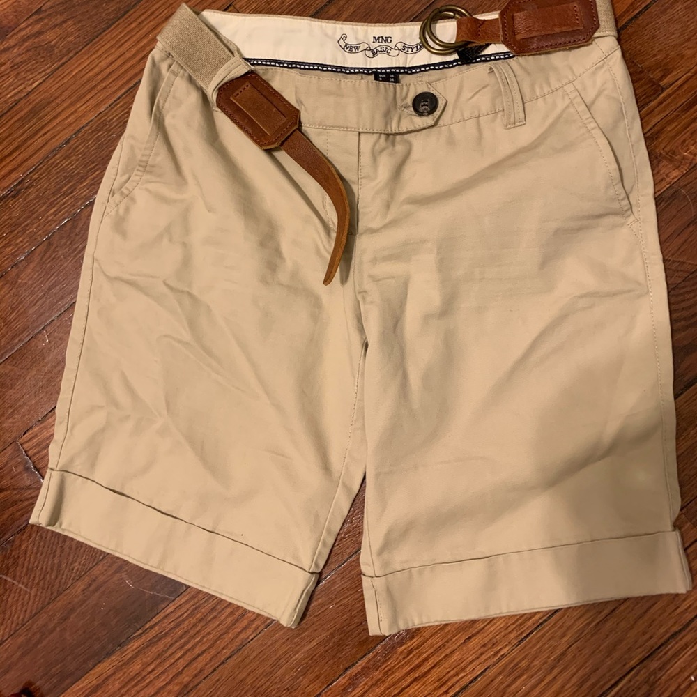 Beige MNG short